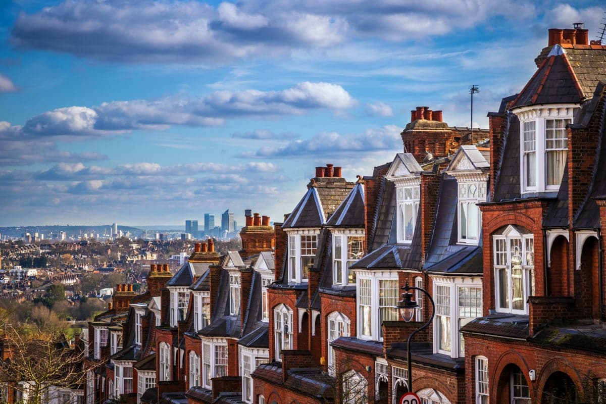 House prices unexpectedly grow at the fastest rate in two years, says Nationwide - Image