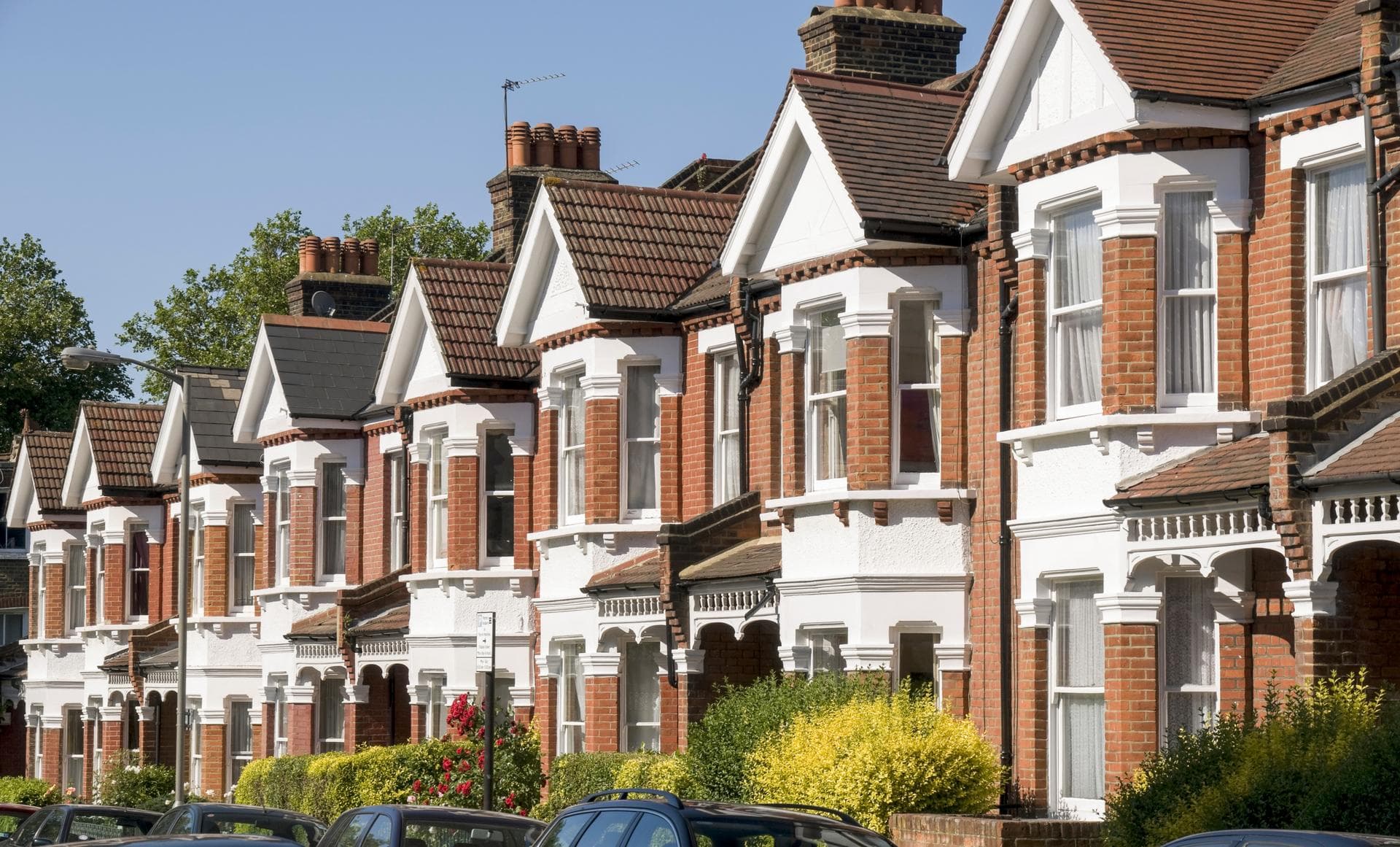 Half of UK homes saw rise in value in 2024, says Zoopla - Image